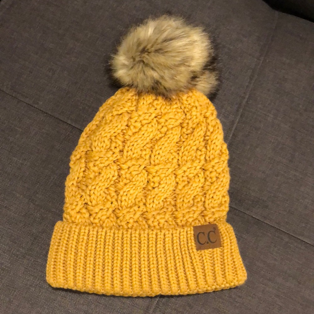 Winter hat With fuzzy inside lining